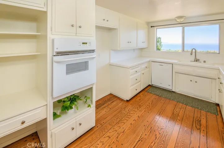 30203 Via Rivera, Rancho Palos Verdes, California 90275