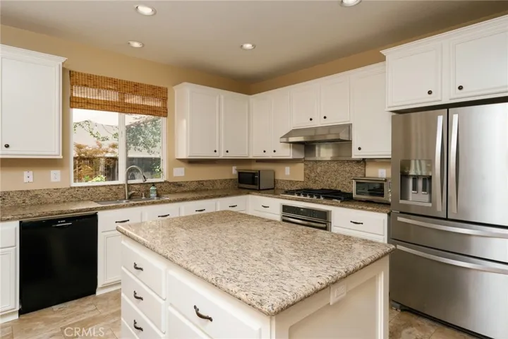 16902 Carrotwood Drive, Riverside, California 92503