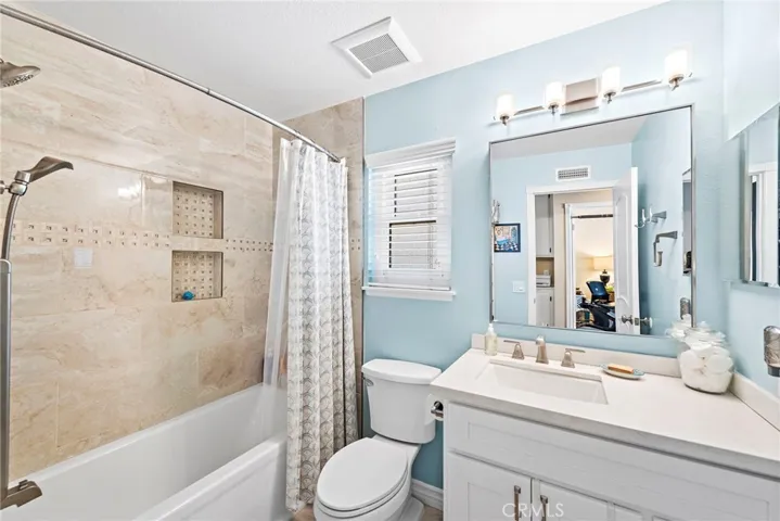 21115 Briarwood Lane, Rancho Santa Margarita, California 92679