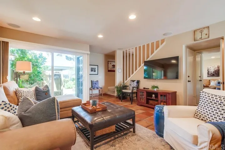 630 E Solana Circle, Solana Beach, California 92075