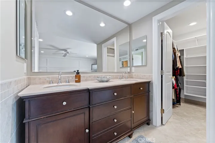 25741 Po Avenue, Mission Viejo, California 92691