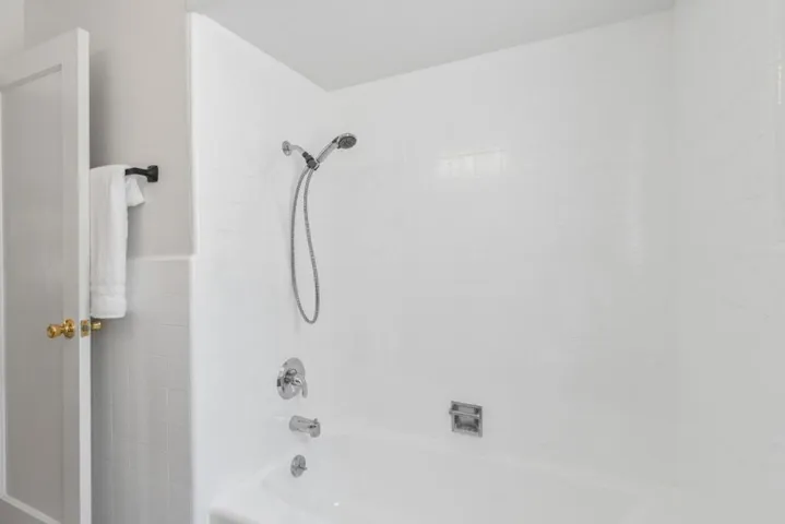 3727 Grove Avenue, Palo Alto, California 94303