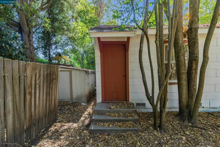1825 S Main St A, Walnut Creek, California 94595