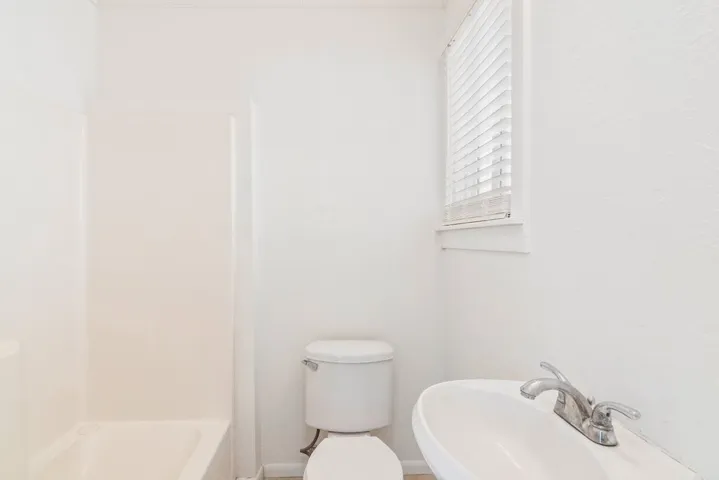 18322 Grand Avenue, Lake Elsinore, California 92530