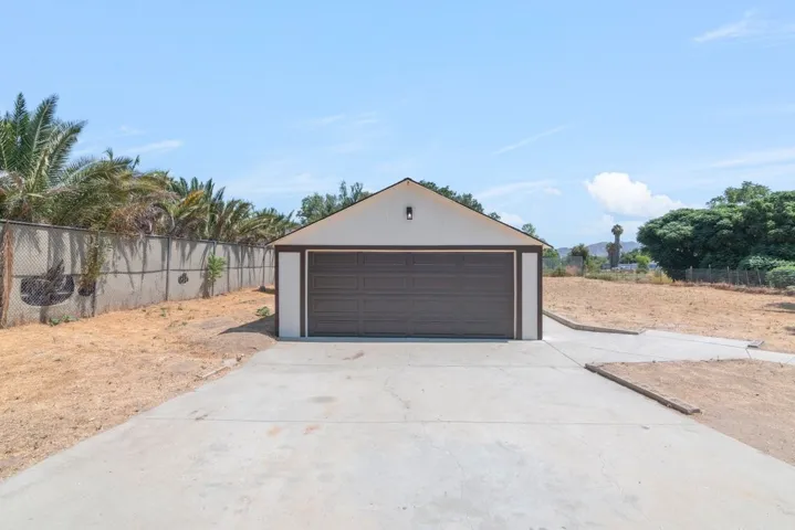 18322 Grand Avenue, Lake Elsinore, California 92530