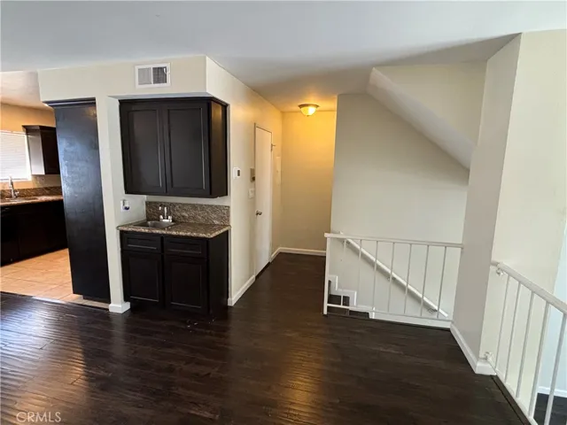 15106 Nordhoff Street 19, North Hills, California 91343