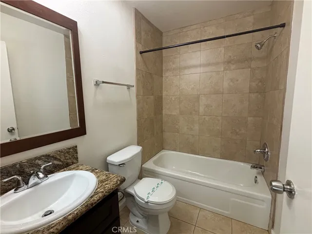 15106 Nordhoff Street 19, North Hills, California 91343