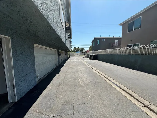 15106 Nordhoff Street 19, North Hills, California 91343