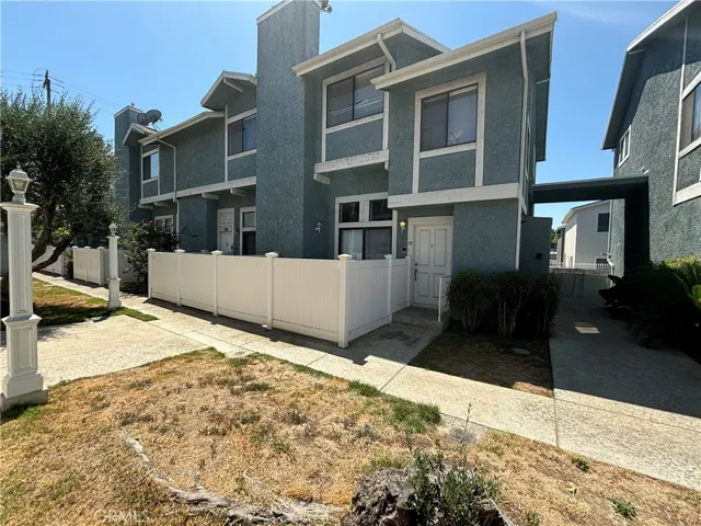 15106 Nordhoff Street 19, North Hills, California 91343