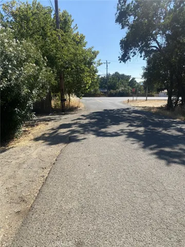 6828 Colusa Street, Nice, California 95464