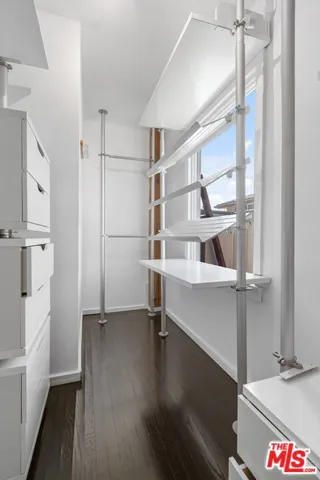 4460 Stansbury Avenue, Sherman Oaks, California 91423