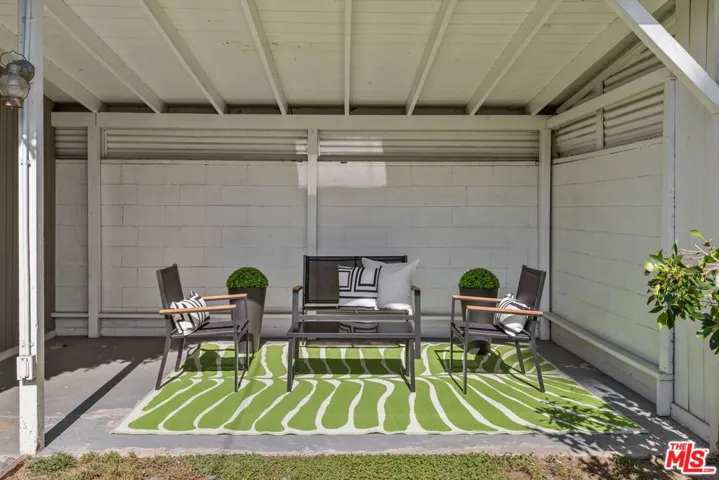 4460 Stansbury Avenue, Sherman Oaks, California 91423