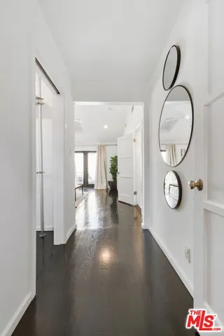 4460 Stansbury Avenue, Sherman Oaks, California 91423