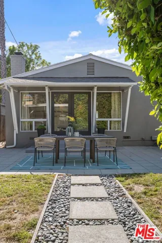 4460 Stansbury Avenue, Sherman Oaks, California 91423