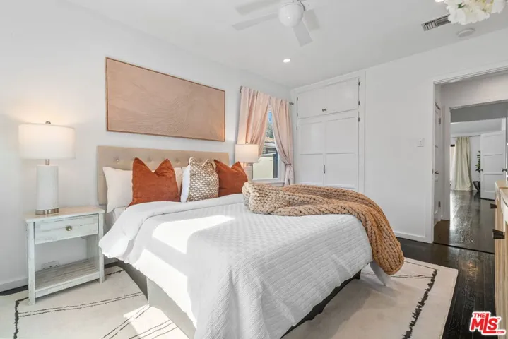 4460 Stansbury Avenue, Sherman Oaks, California 91423