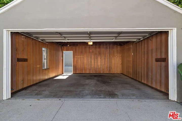 4460 Stansbury Avenue, Sherman Oaks, California 91423