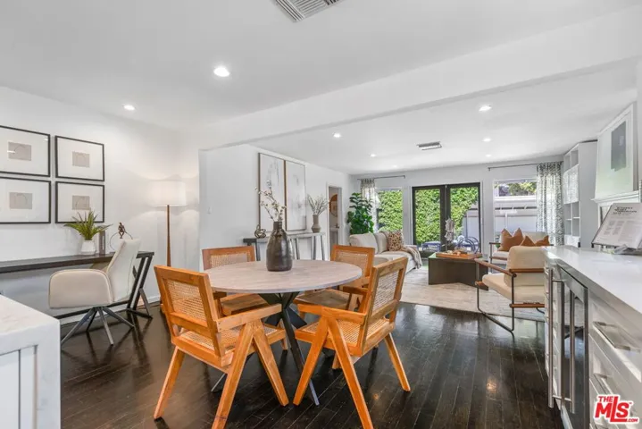 4460 Stansbury Avenue, Sherman Oaks, California 91423