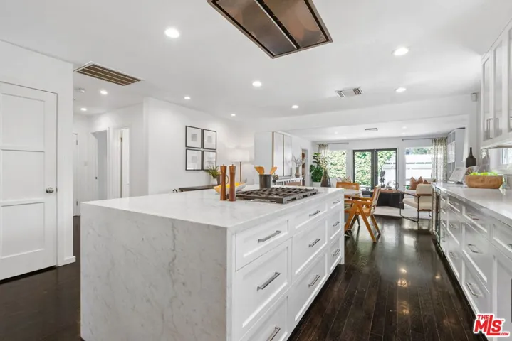 4460 Stansbury Avenue, Sherman Oaks, California 91423