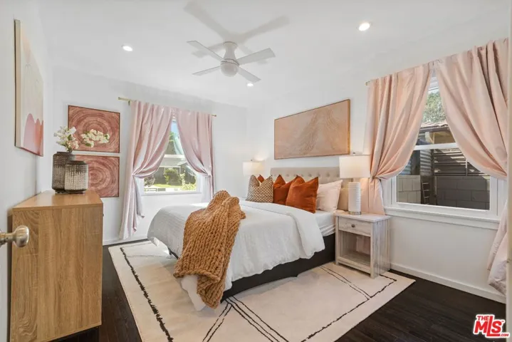 4460 Stansbury Avenue, Sherman Oaks, California 91423
