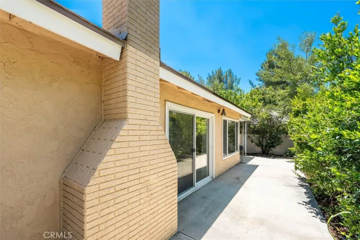 L-Shaped Backyard-West