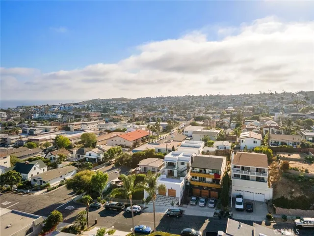 Ocean Close and walk to downtown Dana Point