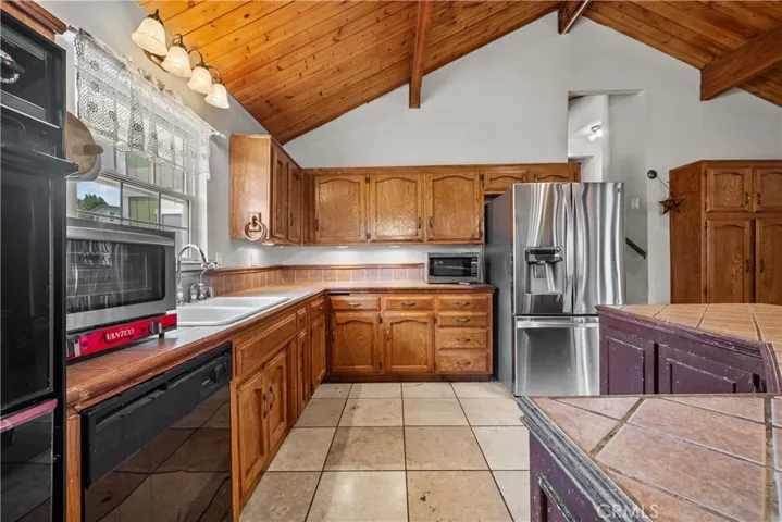 809 Glenbrook Drive, Frazier Park, California 93225