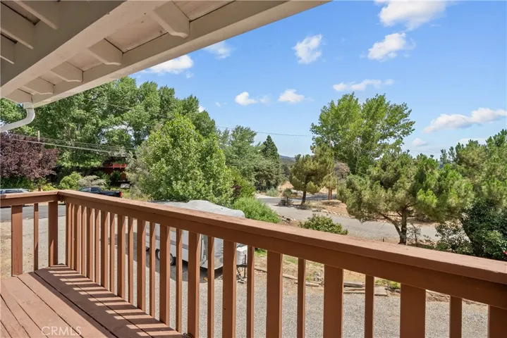 809 Glenbrook Drive, Frazier Park, California 93225