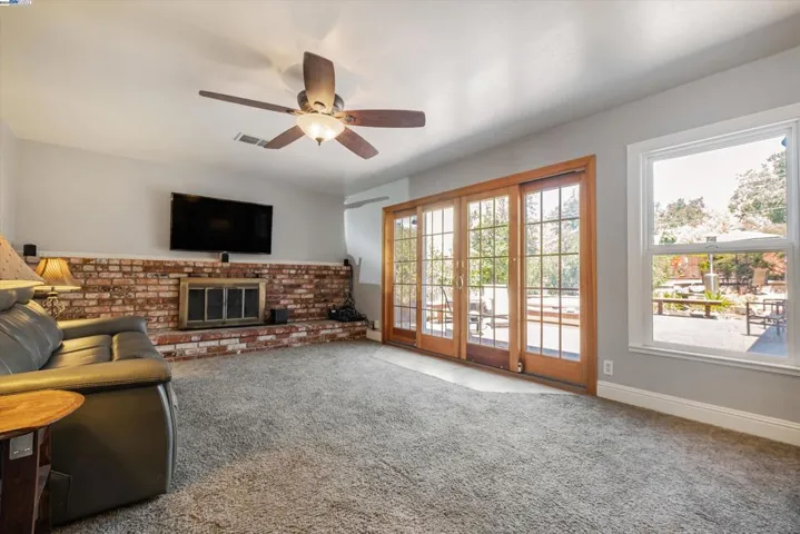 42182 Camino Santa Barbara, Fremont, California 94539