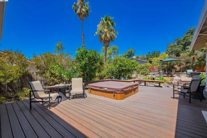 42182 Camino Santa Barbara, Fremont, California 94539