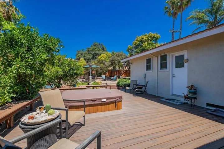 42182 Camino Santa Barbara, Fremont, California 94539