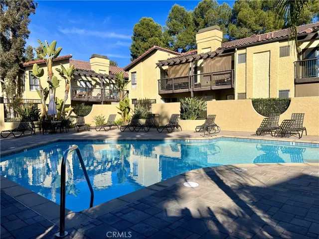 25521 Indian Hill Lane C, Laguna Hills, California 92653