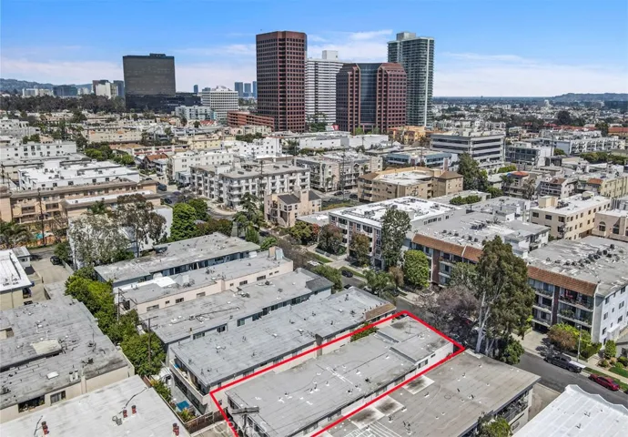 Excellent location in Brentwood