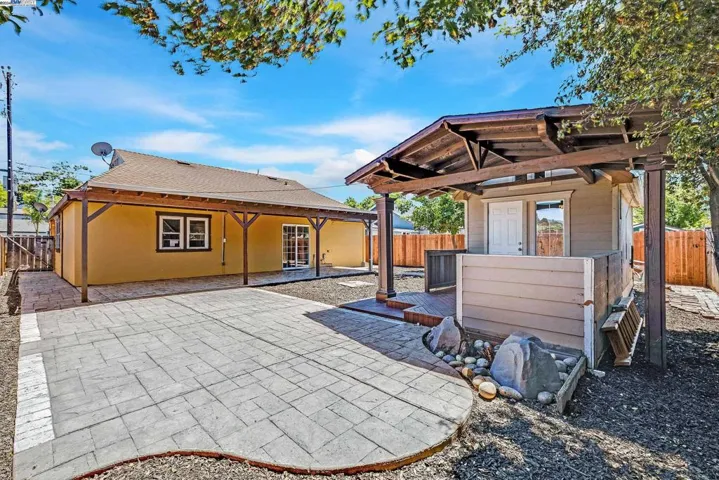 6239 Dairy Ave, Newark, California 94560