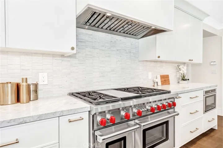 1135 Vista Del Valle Road, La Canada Flintridge, California 91011