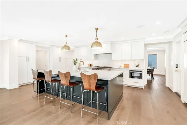 1135 Vista Del Valle Road, La Canada Flintridge, California 91011