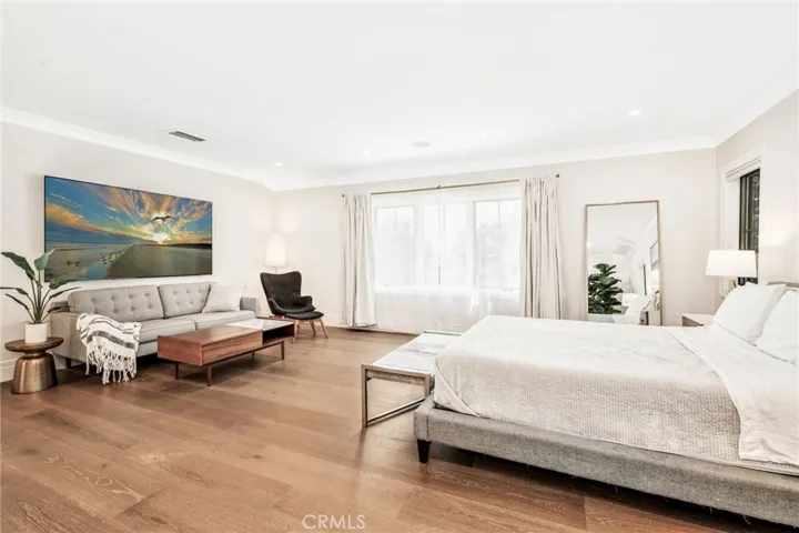 1135 Vista Del Valle Road, La Canada Flintridge, California 91011