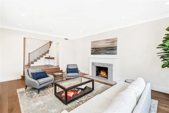 1135 Vista Del Valle Road, La Canada Flintridge, California 91011