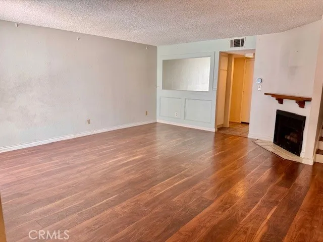 Beautiful Flooring, Direct Access Garage Entry Area with Storage!