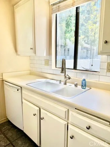 Double Sink, Window overlooking patio & Dish Washer!