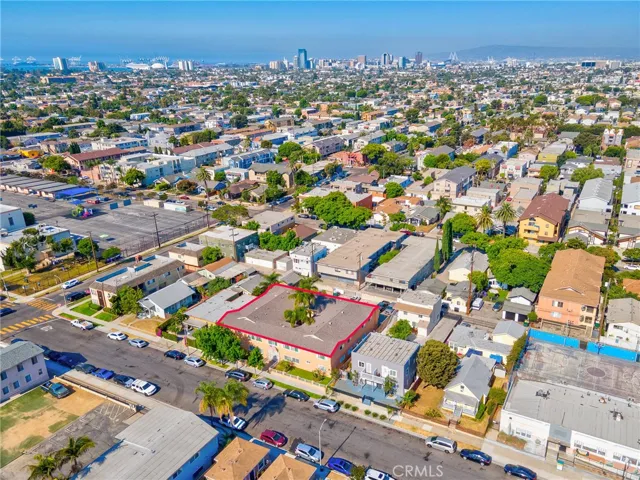 1133 Freeman Avenue, Long Beach, California 90804