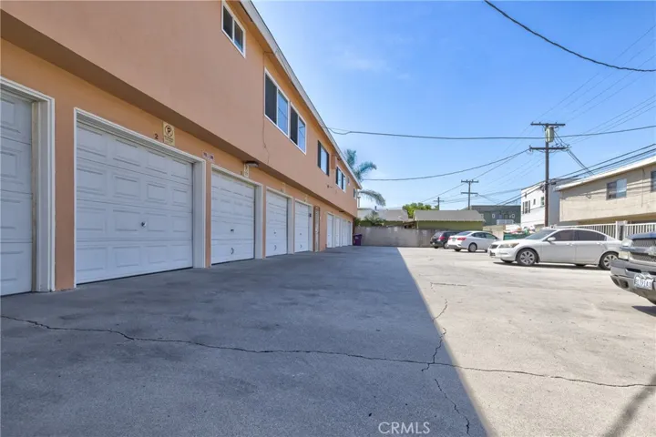 1133 Freeman Avenue, Long Beach, California 90804