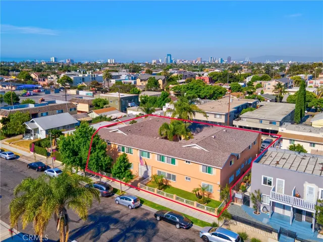 1133 Freeman Avenue, Long Beach, California 90804