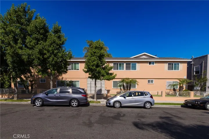 1133 Freeman Avenue, Long Beach, California 90804