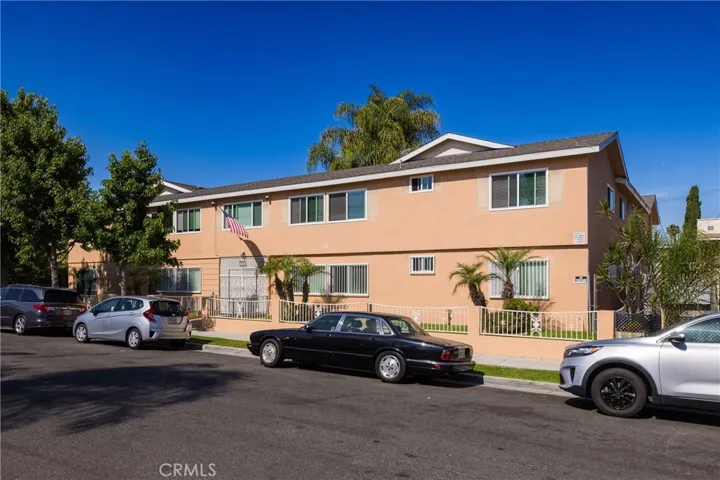 1133 Freeman Avenue, Long Beach, California 90804