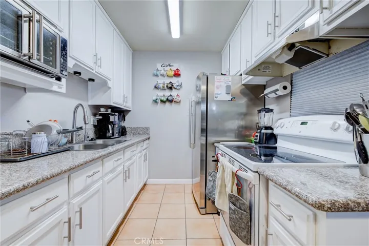 1133 Freeman Avenue, Long Beach, California 90804