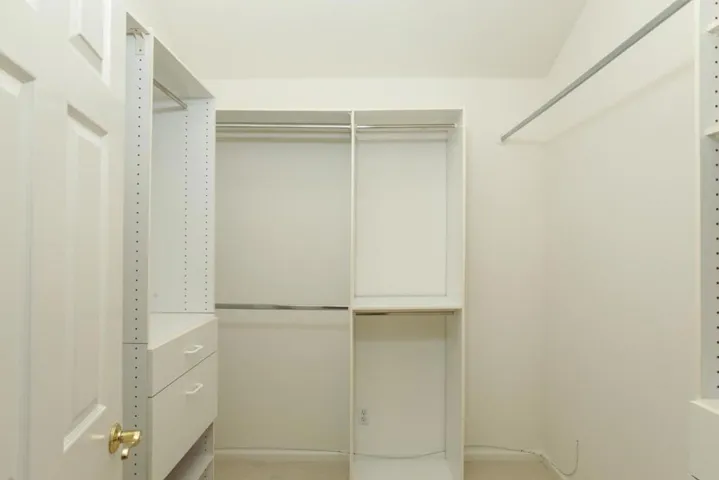 3242 South Court, Palo Alto, California 94306