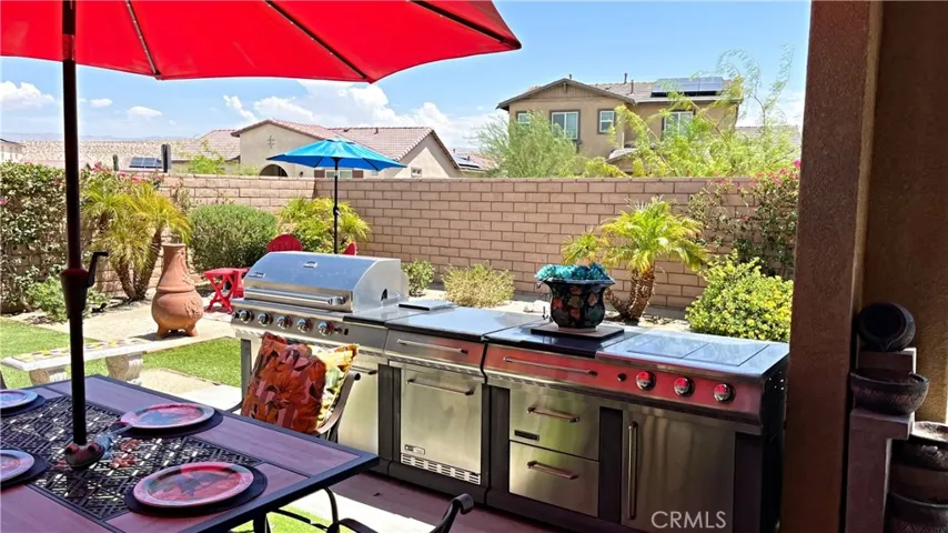 67564 Rio Naches Road, Cathedral City, California 92234