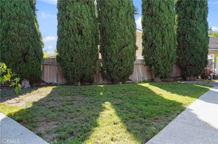 2466 Dillon Court, Thousand Oaks, California 91360