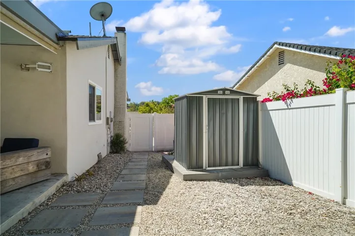 2466 Dillon Court, Thousand Oaks, California 91360