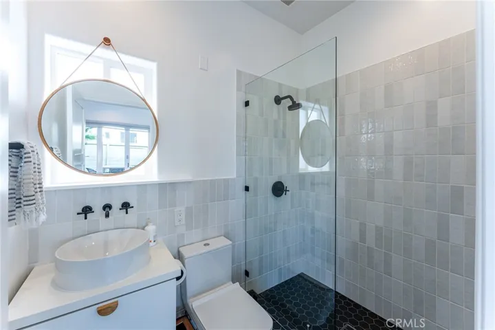 133 2nd Street, Encinitas, California 92024